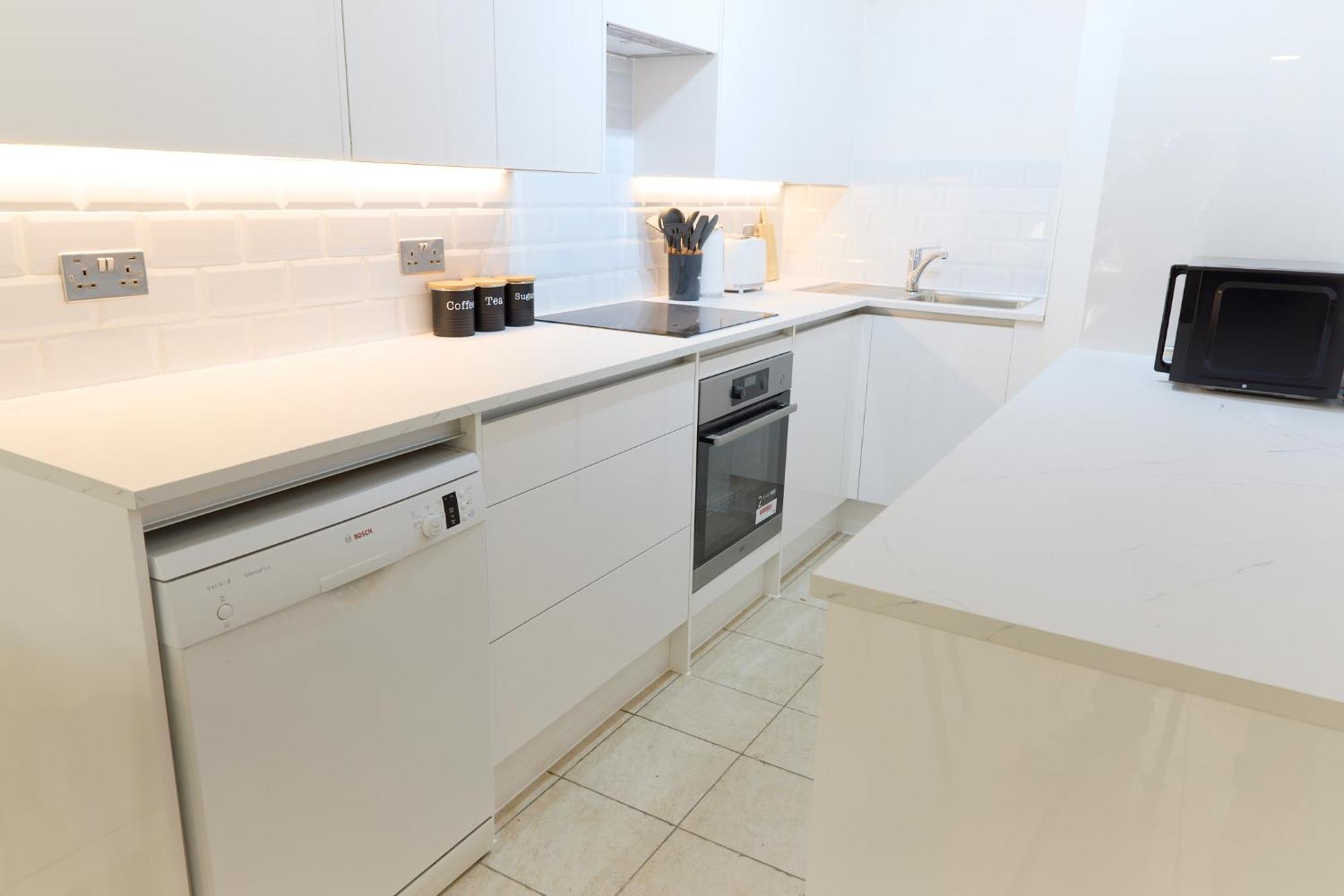 Hyde Park Apartment - 5 Sleeps - Parking Londra Dış mekan fotoğraf